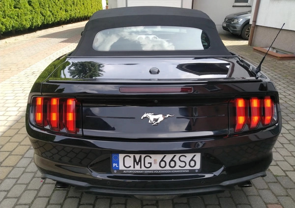Ford Mustang cena 93000 przebieg: 100000, rok produkcji 2018 z Mogilno małe 326